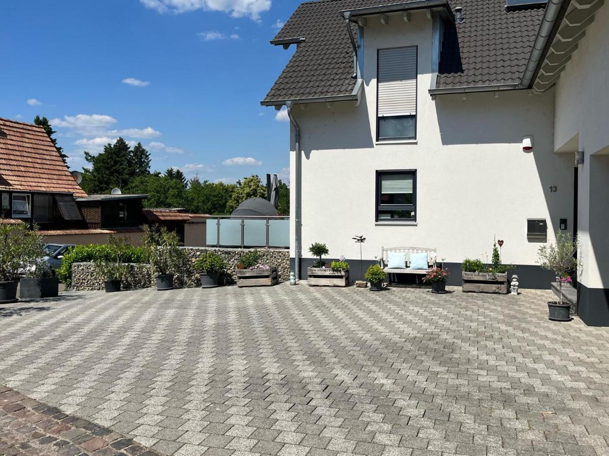 Weingut Grafenhof Apartment Heuchelheim-Klingen Exterior photo